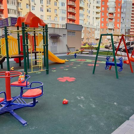 Luxapartment Kiev Buitenkant foto