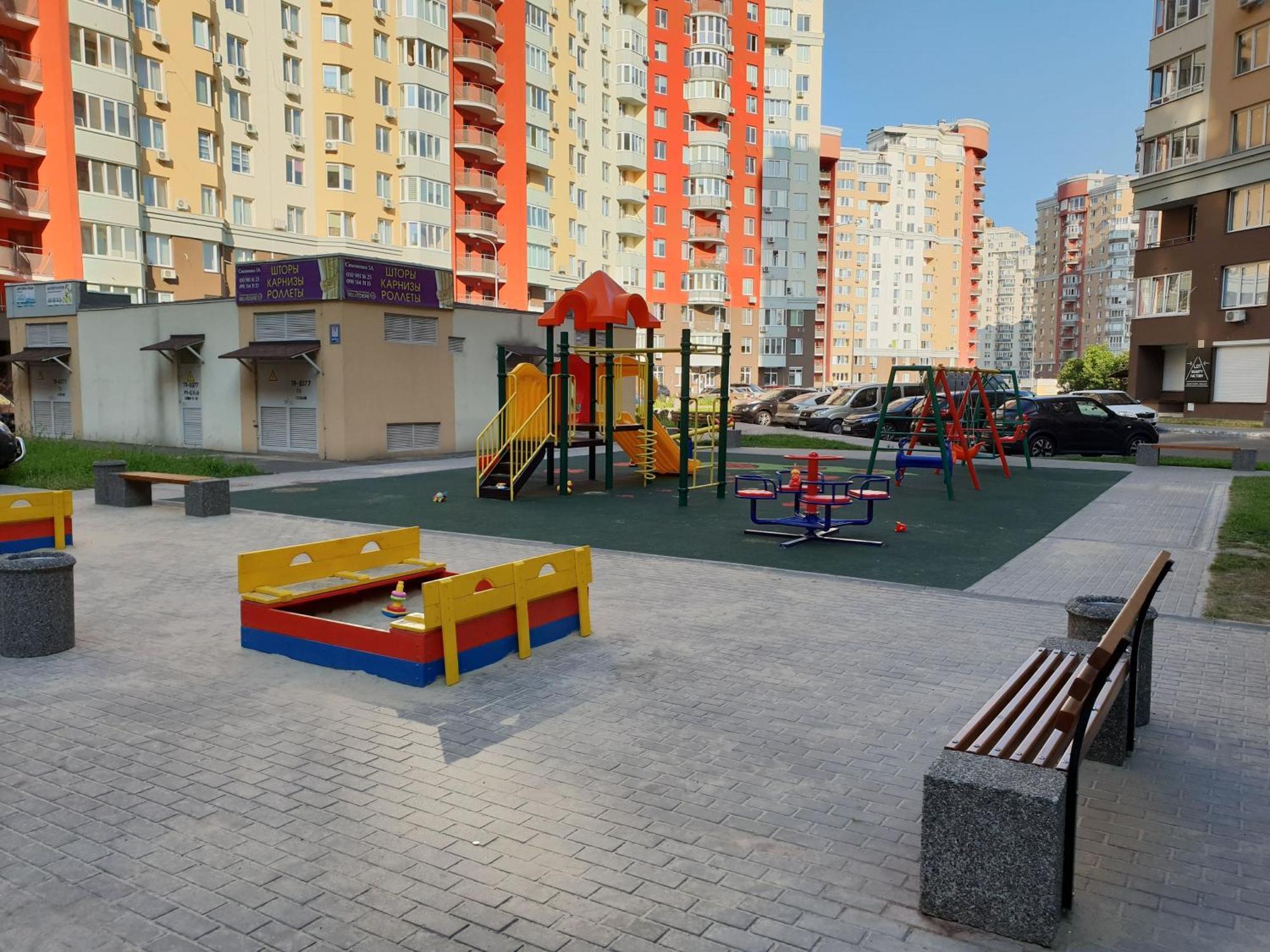 Luxapartment Kiev Buitenkant foto